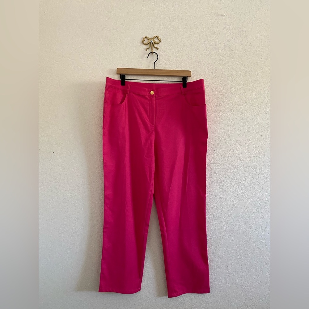 St. John Sport Magenta Pink Straight Leg Stretch Pants Gold Hardware Size 16